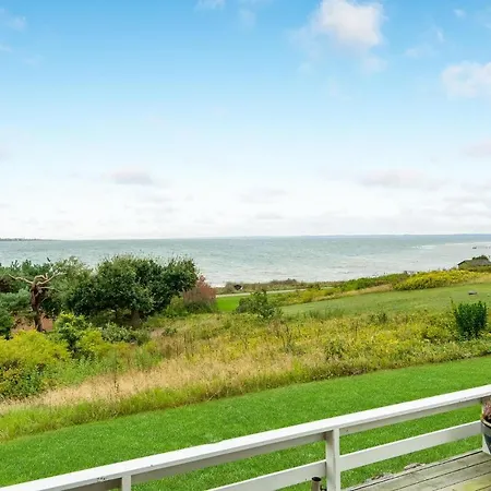 בית נופש Beautiful In With Kitchen פאבורג